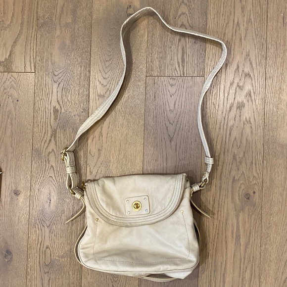 Cream Marc by Marc Jacobs crossbody Purse - Picture 1 of 16